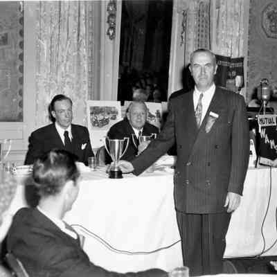 1949 Glidden Tour - awards ceremony with Sam Bailey