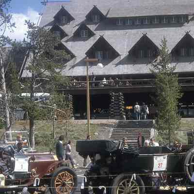 1972 Transcontinental Tour - 1912 Stanley Model 87 at Yellowstone Park Lodge