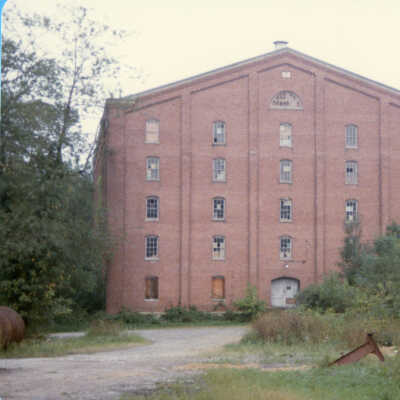 Garrett Snuff Mill before demolition, 1986