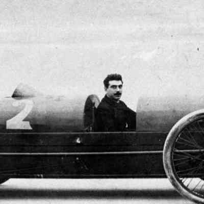 1907 Fred Marriott in Stanley racer at Ormond Beach, FL