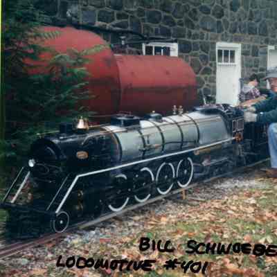 2004 - Bill Schwoebel firing up the #401 locomotive