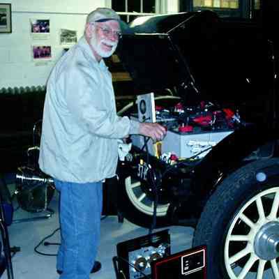2006 - Emil Christofano at Steam Team work session