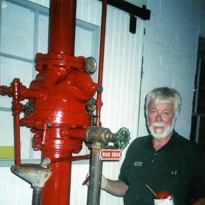 2005 - Dave Sedar at a Steam Team work session