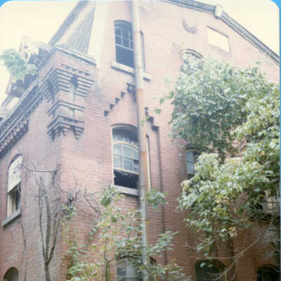 Garrett Snuff Mill before demolition showing details of brickwork, 1986