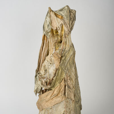Niche Sculpture