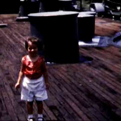 frame of child on bow in 2025.1019.70: 7:47 time stamp