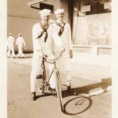 NY sailors on bike