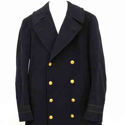 Pratt's overcoat