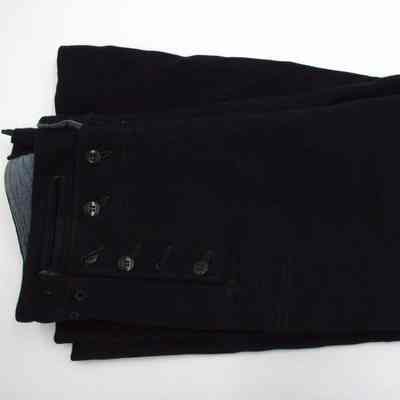Hynes's slacks