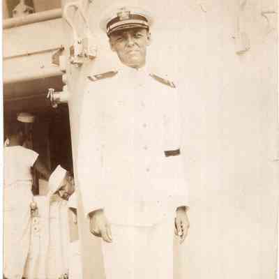 Ensign Todd Jr.