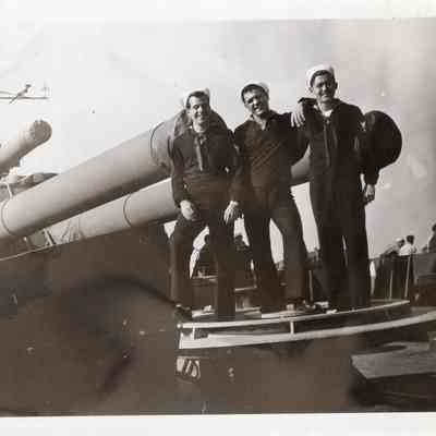 Three men by turret 5