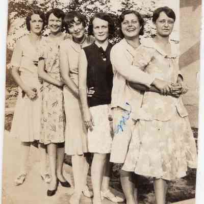 Clifton Family women