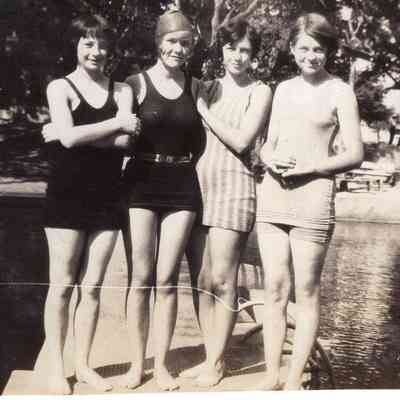 Clifton women in Rio Vista