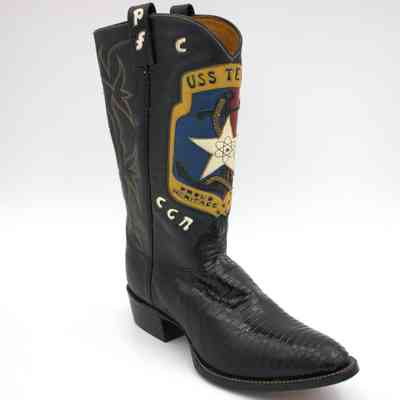 Cruiser Texas boot (right)