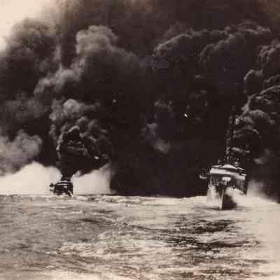 Destroyers in battle formation