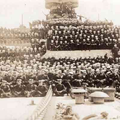 Crew in Firth of Forth