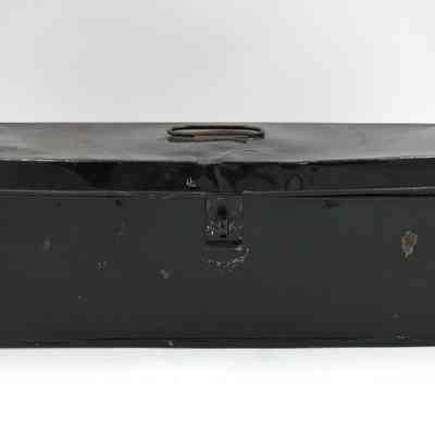 Bicorne hat box