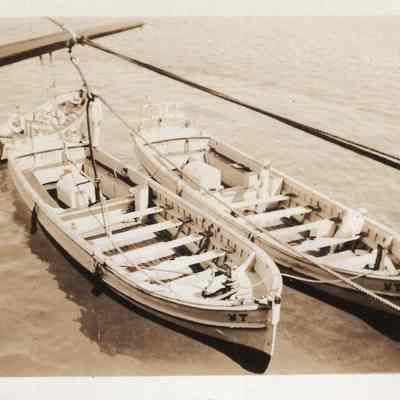 NY liberty boats