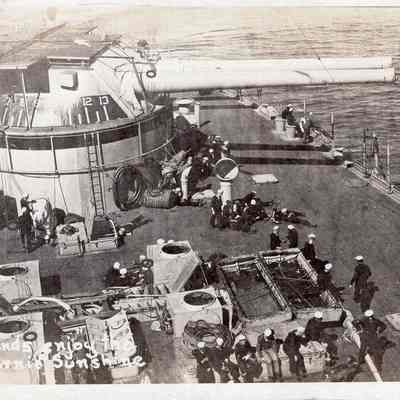 Turret 4 to port