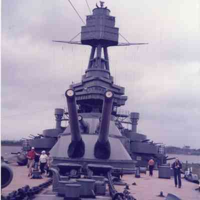 Forward concrete deck