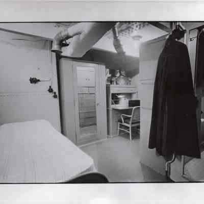 1987, Cabin Press Photo