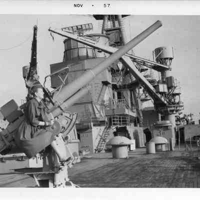 Woman on 3"/50cal