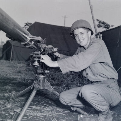 Soldier posed with a recoilless rifle