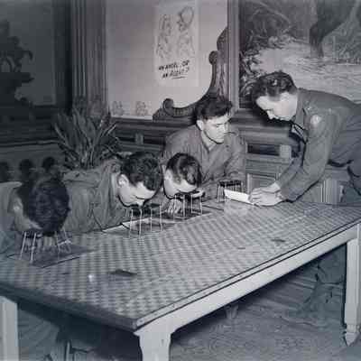 Soldiers training at scout school