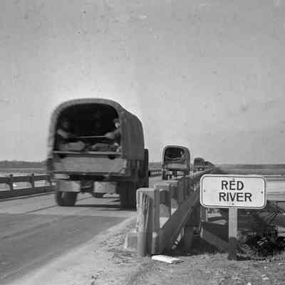 Troop convoy crossing over the Red River