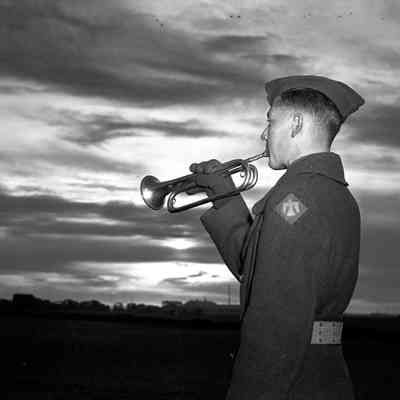 Soldier playing bugle