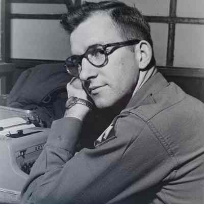 Portrait of a clerk with his typewriter