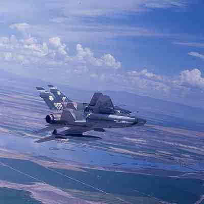 F-100s in flight