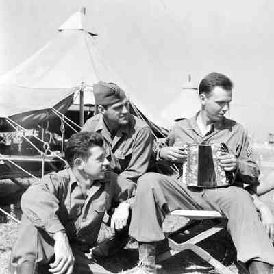 Soldier playing the accordion