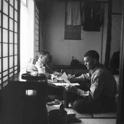 Soldiers writing letters in the Noboribetsu Hotel