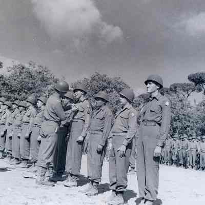 General Eagles awarding decorations