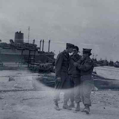 Soldiers smoking