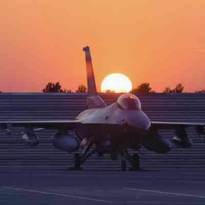F-16 on ramp