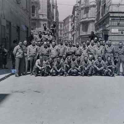Group photo of soldiers