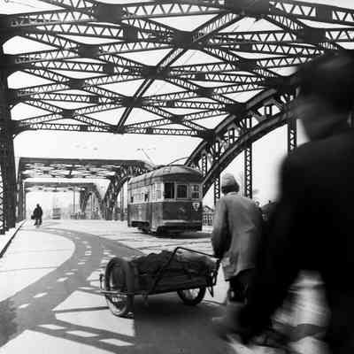 Streetcar crossing bridge