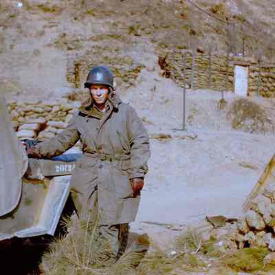 Portrait photograph of unknown soldier