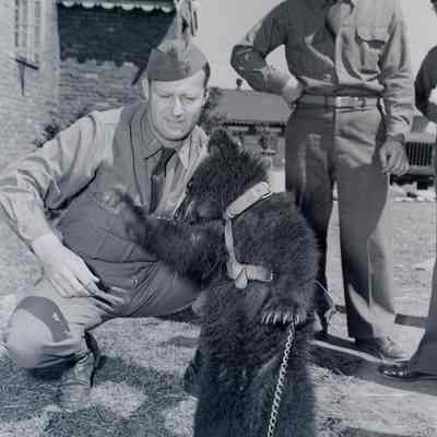 Soldiers with bear cub