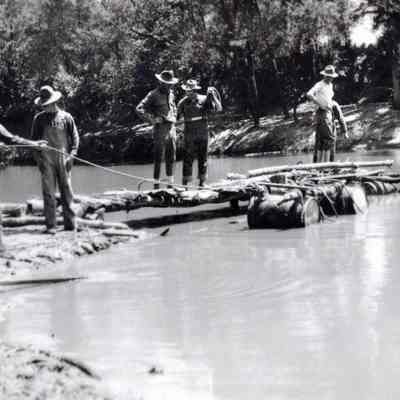 Pontoon Bridge Training