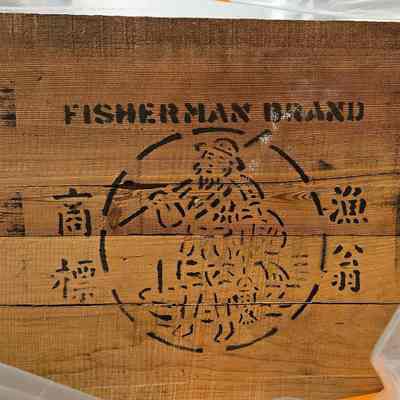 Fisherman's Brand wood box