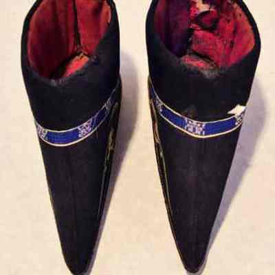 Bound Shoes