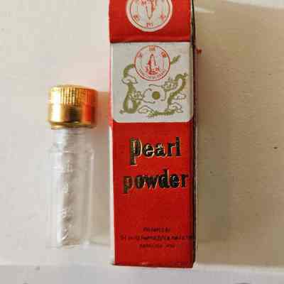 Chinese herbal medicine in a vial