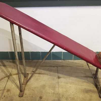 Incline weight bench