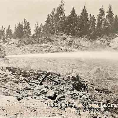 Hydraulic mining photograph, Weaverville, California
