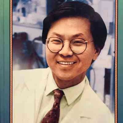 Asian American Scientists