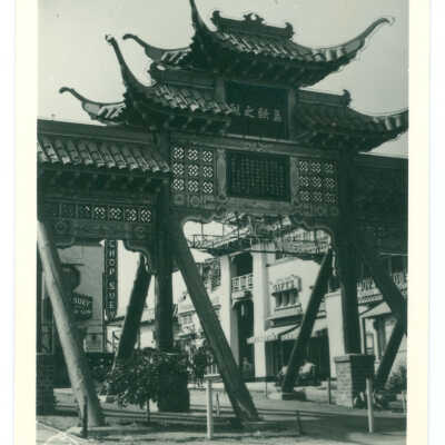 Postcard, Los Angeles, Chinatown, New Chinatown Gateway