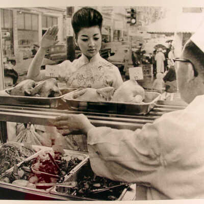 Woman Shopper, Chinatown SF